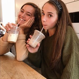 Meet your Posher, Brooke